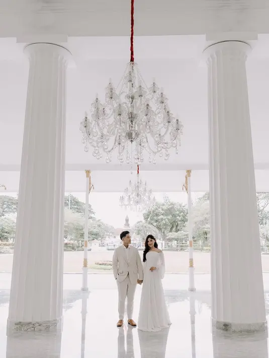 Pernikahan Kaesang Pangarep dan Erina Gudono sendiri tinggal menghitung hari. Seperti yang diketahui, pernikahan keduanya akan digelar pada 10-11 Desember 2022. @kaesangp.