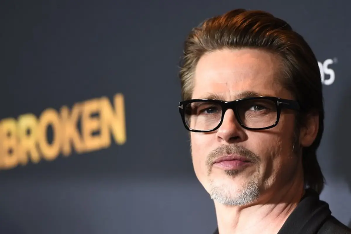 Brad Pitt lumpuh karena ditinggal istrinya, Angelina Jolie serta anak-anaknya. (AFP/Bintang.com)