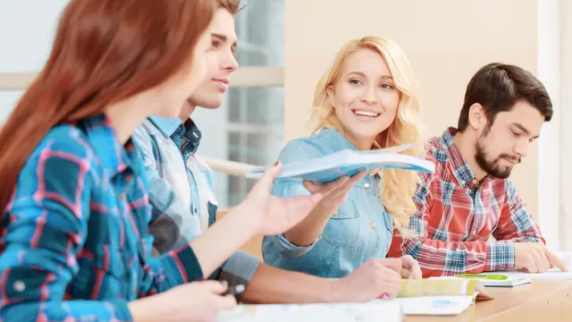 Berkomunikasi dengan Terbuka