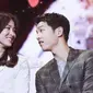 Song Joong Ki dan Song Hye Kyo (Yibada)