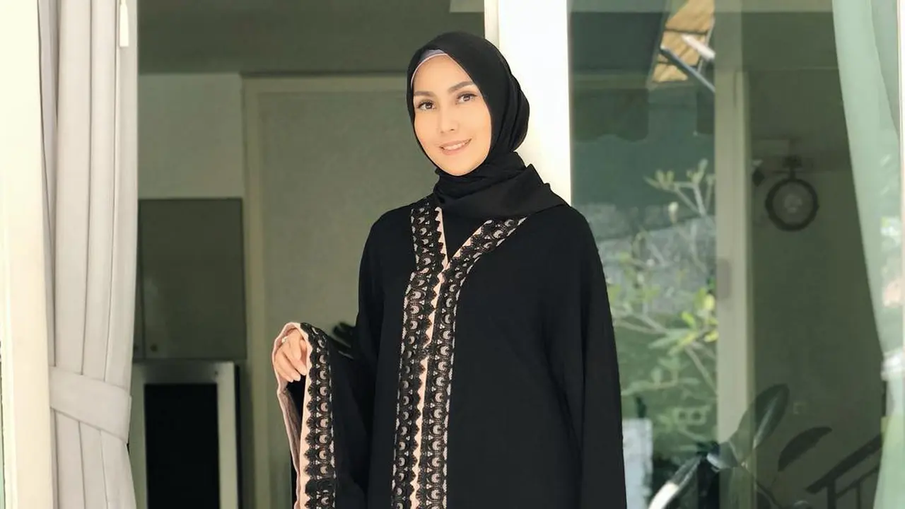 [Bintang] Artis Berhijab sebelum ramadan 2018