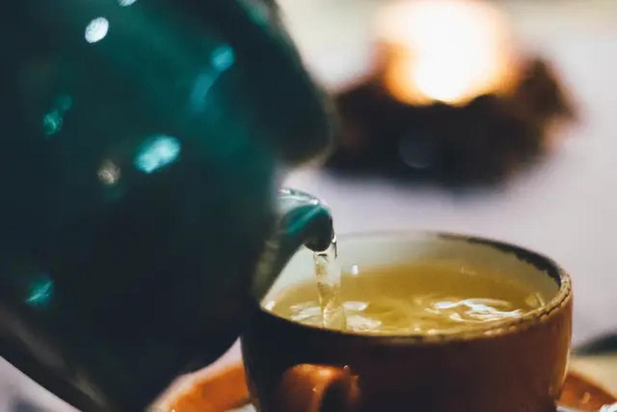 Racikan 5 Minuman Pagi untuk Bakar Lemak Perut Usai Makan Banyak Saat Lebaran