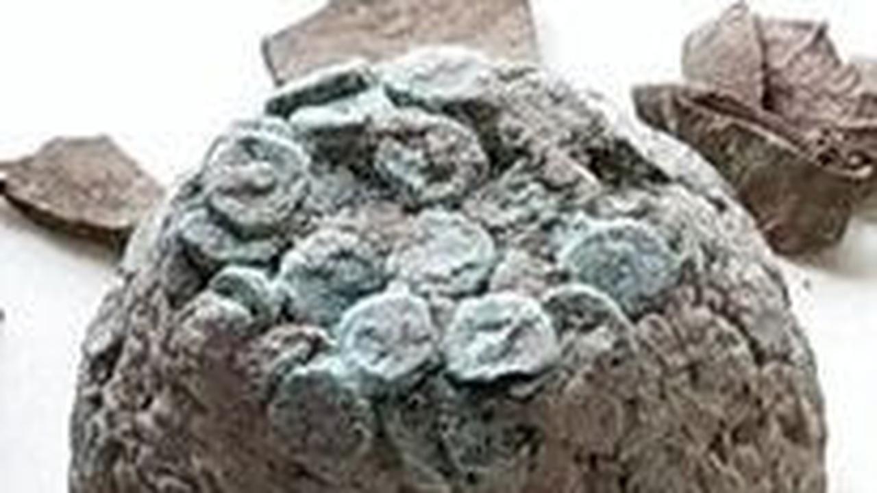 Timbunan Koin Seberat 5 Kilogram Berusia 2.000 Tahun Ditemukan di Situs Peradaban Tertua Dunia, Ada Gambar Sosok Raja