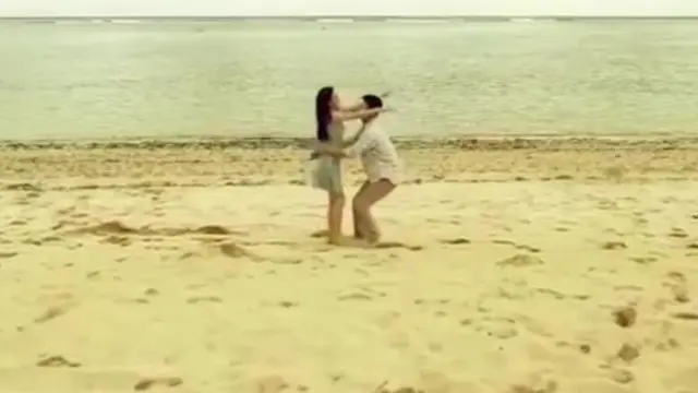 Shandy Aulia unggah foto lawas pernikahan