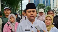 Satpol PP Bareng Tiga Pilar Gencarkan Patroli Malam di Taman Kota Cawang Jaktim