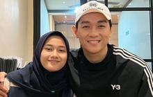 7 Potret Ifan Seventeen Antar Anak ke Bandara, Nikmati Momen Kebersamaan dengan Sang Putri Sebelum Kembali ke Pesantren