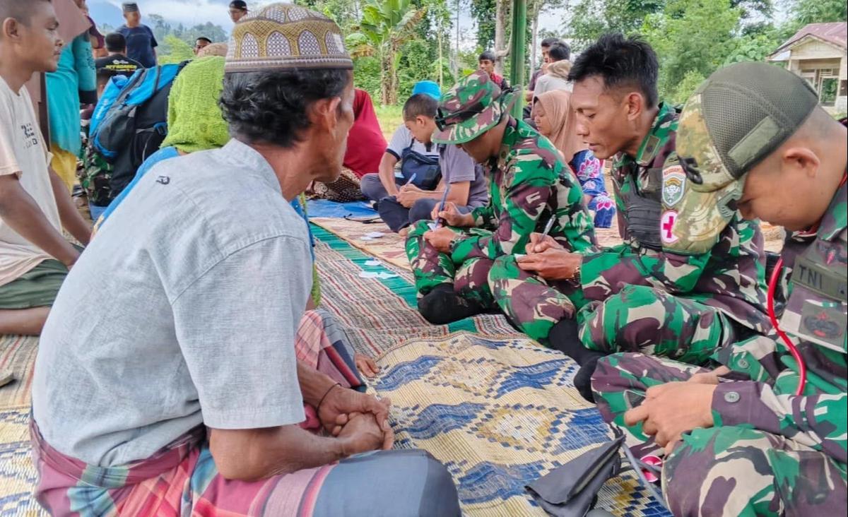 FOTO: Akses Terbatas Tantangan Pelayanan Kesehatan di Lokasi Bencana Gayo Lues