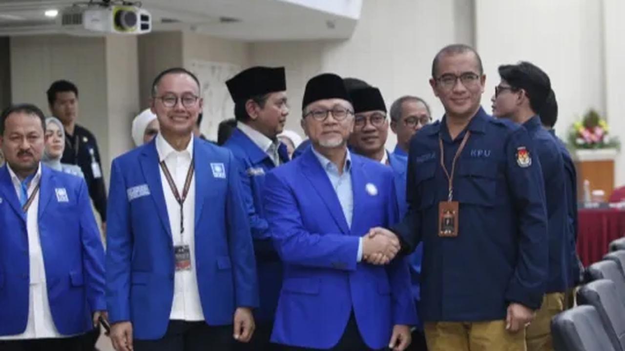 Dia pun membuka kemungkinan jika pengumuman cawapres Prabowo akan dilakukan di detik-detik terakhir.<br>