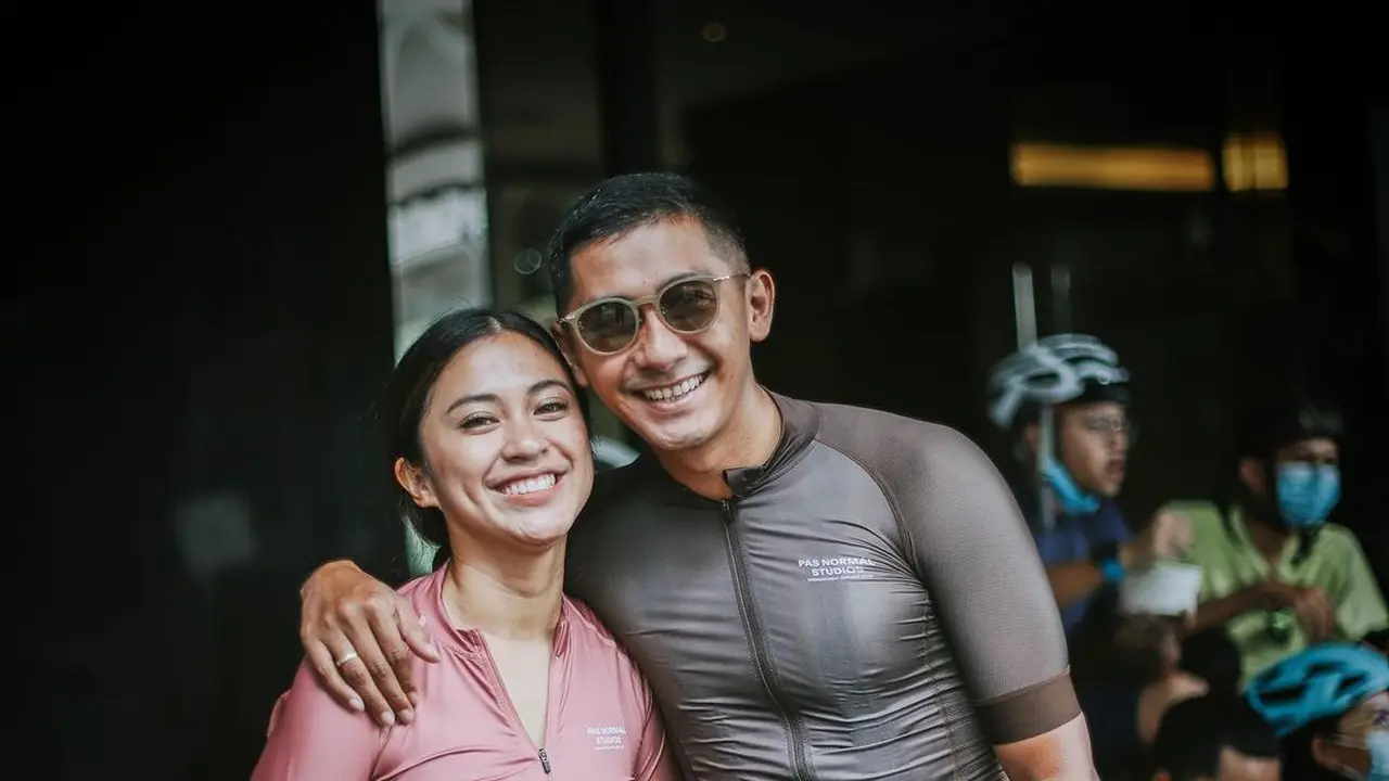 [Fimela] Tyna Kanna dan Kenang Mirdad