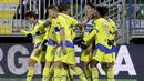Sementara Juventus hanya bermain imbang 1-1 dengan tuan rumah Venezia. Juventus berhasil unggul terlebih dahulu melalui Alvaro Morata pada menit ke-32 usai memanfaatkan umpan Luca Pellegrini. (LaPresse via AP/Paola Garbuio)