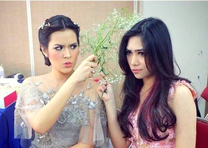 Raisa dan Isyana Sarasvati. (Instagram)