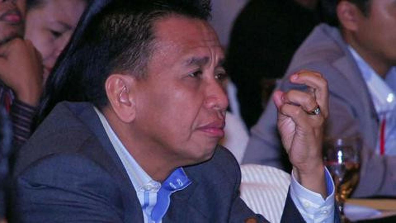 Miing: Bubarkan saja PSSI dan KPSI