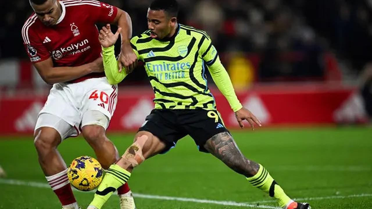 Liverpool Siapkan Pengganti Virgil van Dijk, Bek Nottingham Forest Jadi Target
