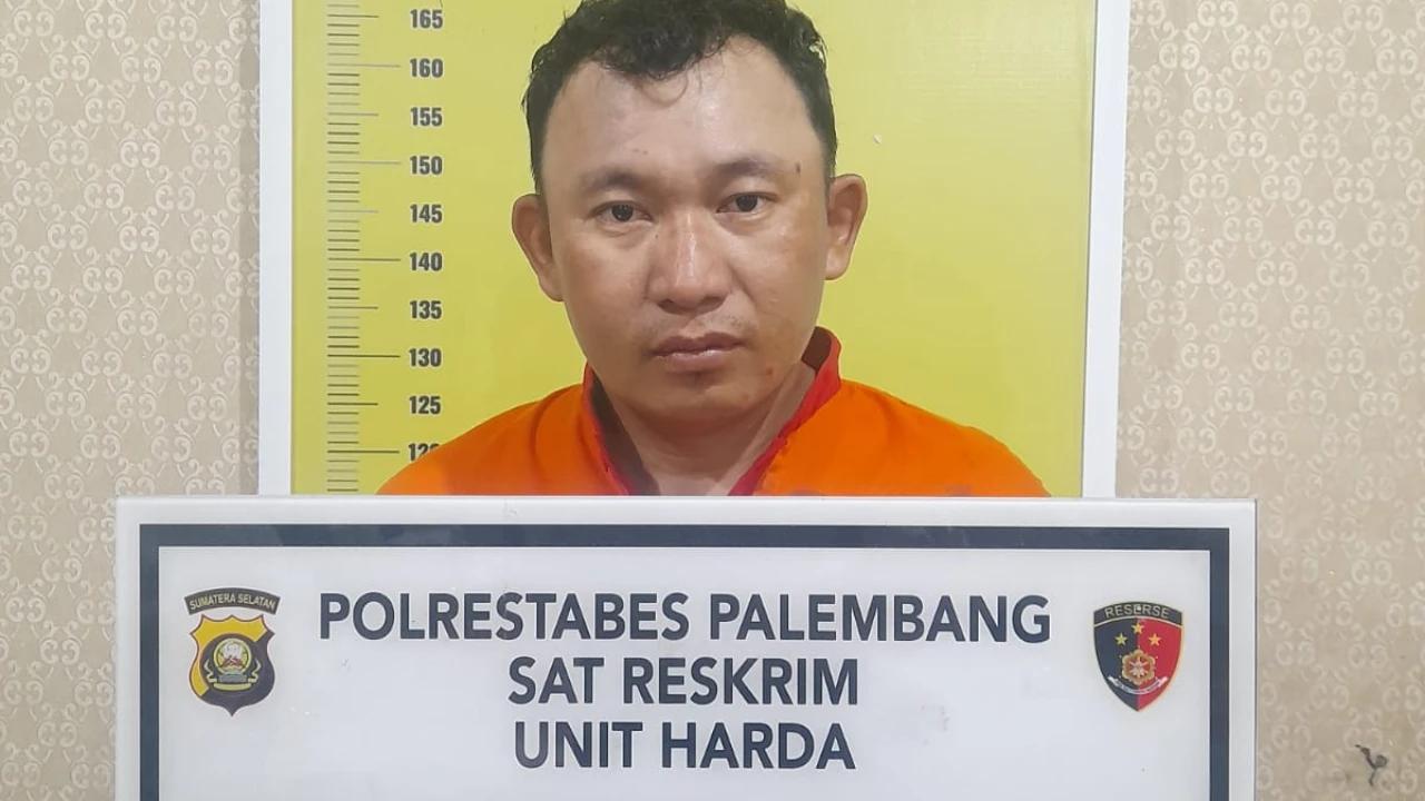 Siasat Licik Mantan Pegawai Bunuh Bos Kerupuk, Intai Rumah 2 Pekan Atur Pembunuhan biar Terkesan Perampokan