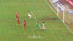 Berita video eks striker AC Milan, Alexandre Pato, tak bisa cetak gol ke gawang kosong di Liga Super China. This video presented by BallBall