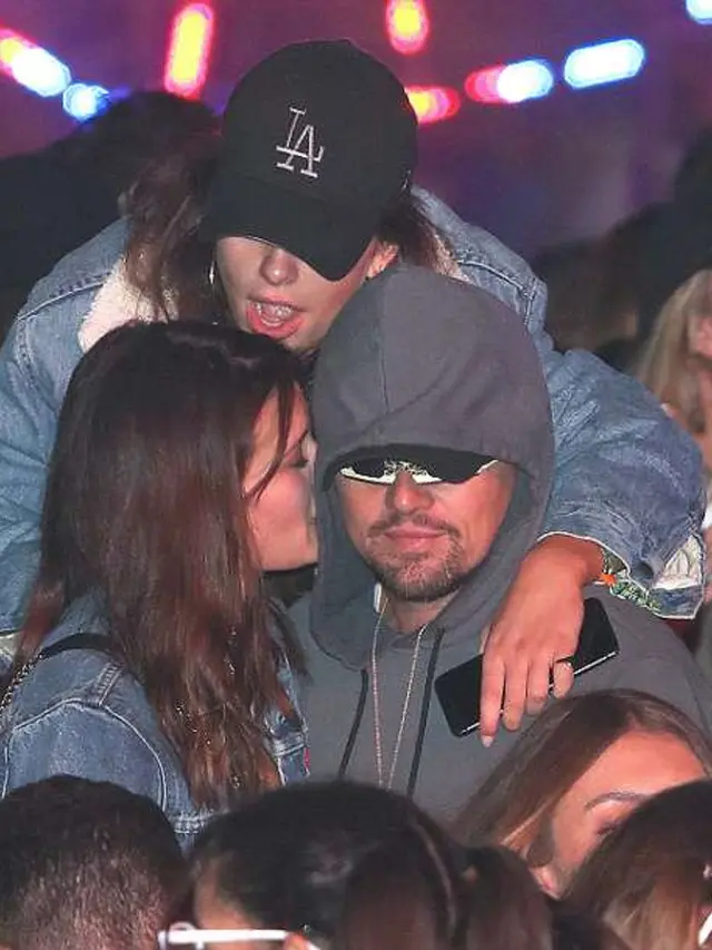 [Bintang] Leonardo DiCaprio - Camila Morrone