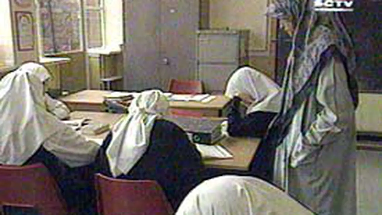060301aLNIslam.jpg