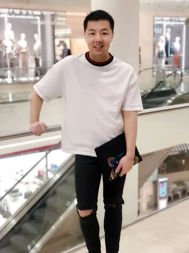 Influencer Danny Anwar Curi Perhatian Netizen Berkat Konten Seputar ...