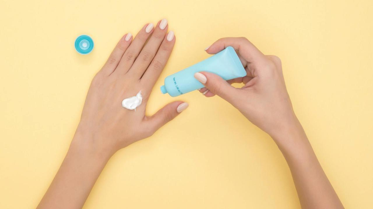 5 Kandungan Skincare yang Dibutuhkan saat Musim Pancaroba, Bikin Kulit Lebih Lembap dan Sehat