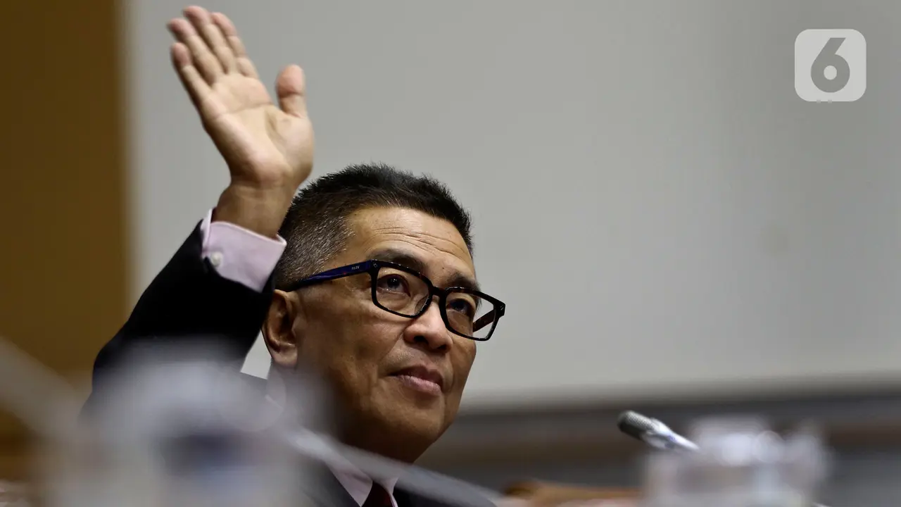 Helmi Yahya Jelaskan Pemecatannya ke Komisi I DPR