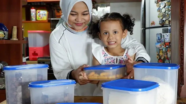 5 Potret dan Kabar Terbaru Diva Nadia, Dulu Pernah Tenar Karena Film 'Di Sini Ada Setan'