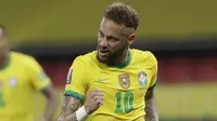 Striker Brasil, Neymar, melakukan selebrasi usai mencetak gol ke gawang Ekuador pada laga Kualifikasi Piala Dunia 2022 Zona Amerika Selatan, Minggu (5/6/2021). Brasil menang dengan skor 2-1. (AP/Andre Penner)