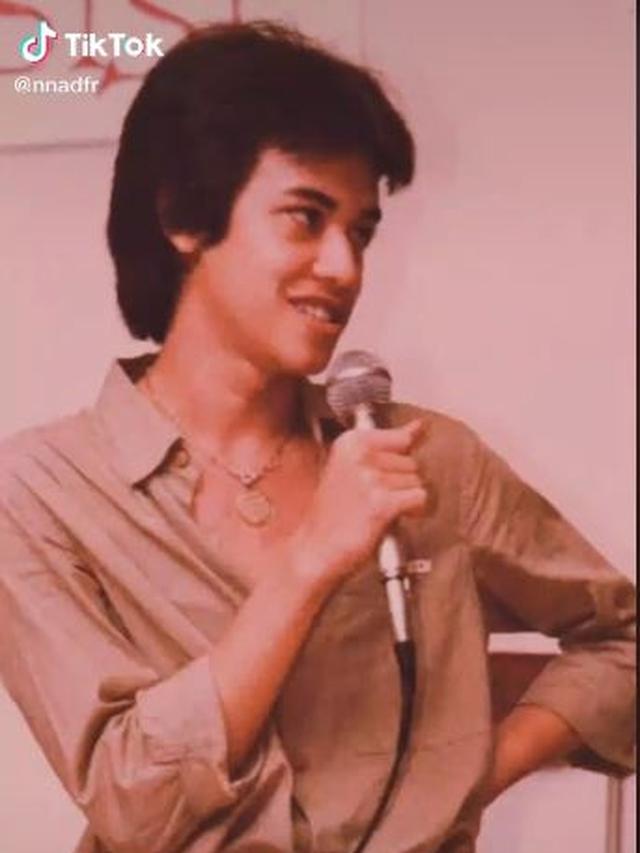 6 Foto Lawas Fariz RM Saat Muda, Disebut Mirip Ardhito Pramono