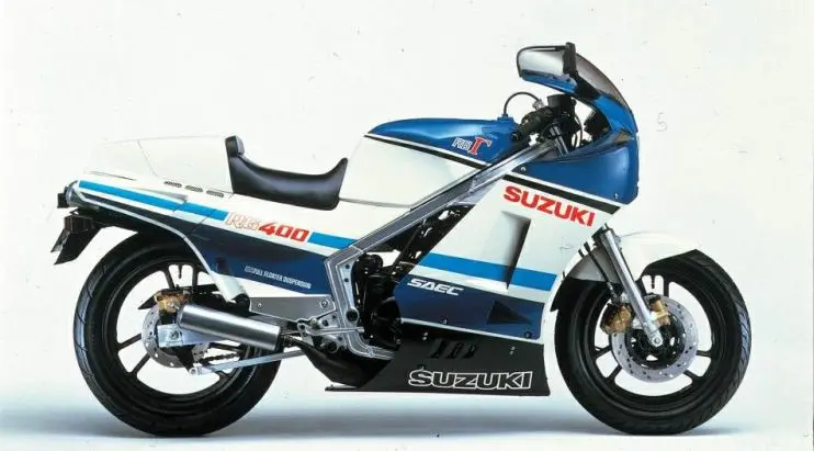 Suzuki RG400 Gamma menjadi salah satu motor sport cepat dimasanya.