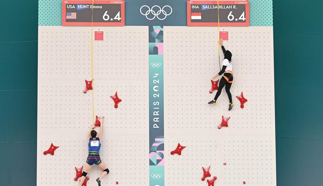 Tampil pada small final perebutan medali perunggu Olimpiade Paris 2024, Rabu (7/8/2024), Rajiah menghadapi Aleksandra Kalucka. (Jonathan NACKSTRAND/AFP)