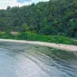 Pantai Biluhu, Destinasi yang berada di Kecamatan Batudaa Pantai, Kabupaten Gorontalo. Foto:Uyan (Arfandi Ibrahim/Liputan6.com)