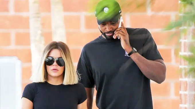 [Bintang] Khloe Kardashian - Tristan Thompson