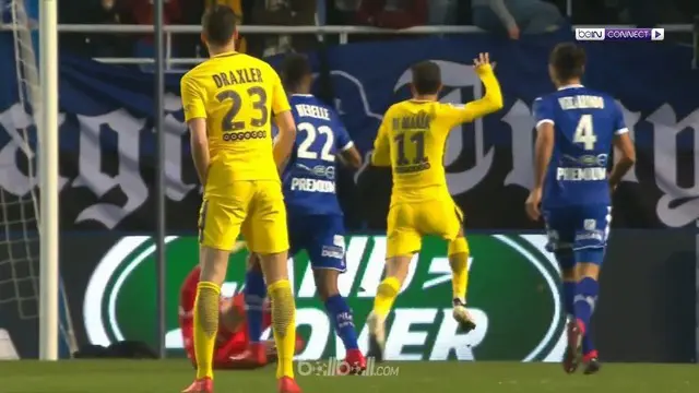 Angel Di Maria kembali melanjutkan performa gemilangnya dengan sebuah gol untuk membantu Paris Saint-Germain, yang tak diperkuat N...