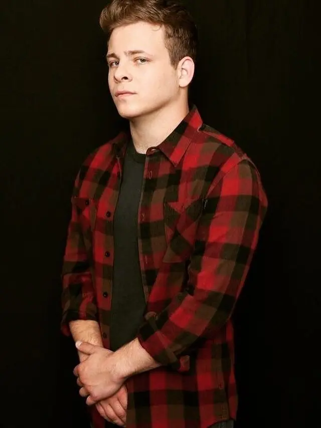 Potret terbaru George Little yang diperankan oleh Jonathan Lipnicki. (Sumber: Instagram/@jonathanlipnicki)