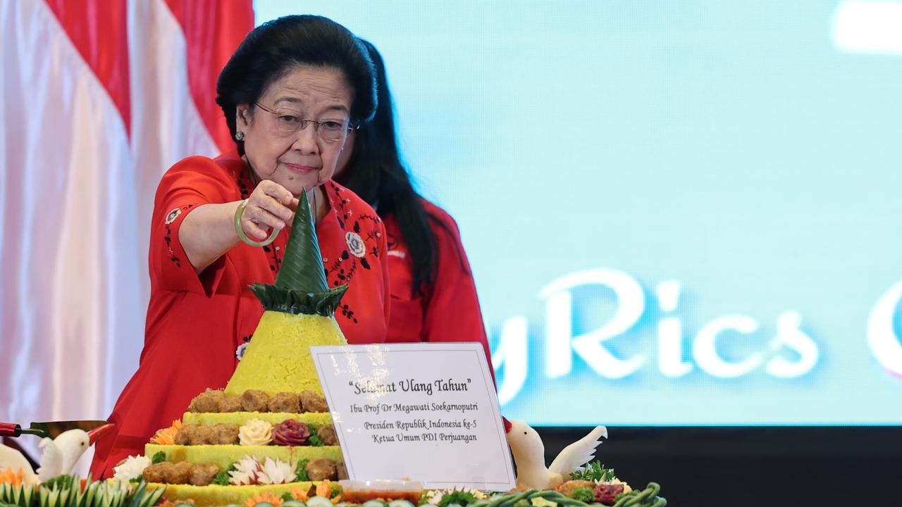 Prabowo Kirim Minyak Urut untuk Megawati, Puan: Beliau Berdua Sudah Sering Saling Tukar