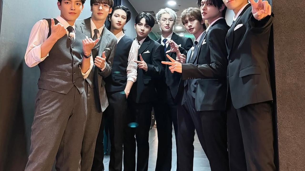 ATEEZ Cetak Sejarah Jadi Grup K-Pop Pertama yang Sukses Gelar Konser di La Defense Arena Prancis