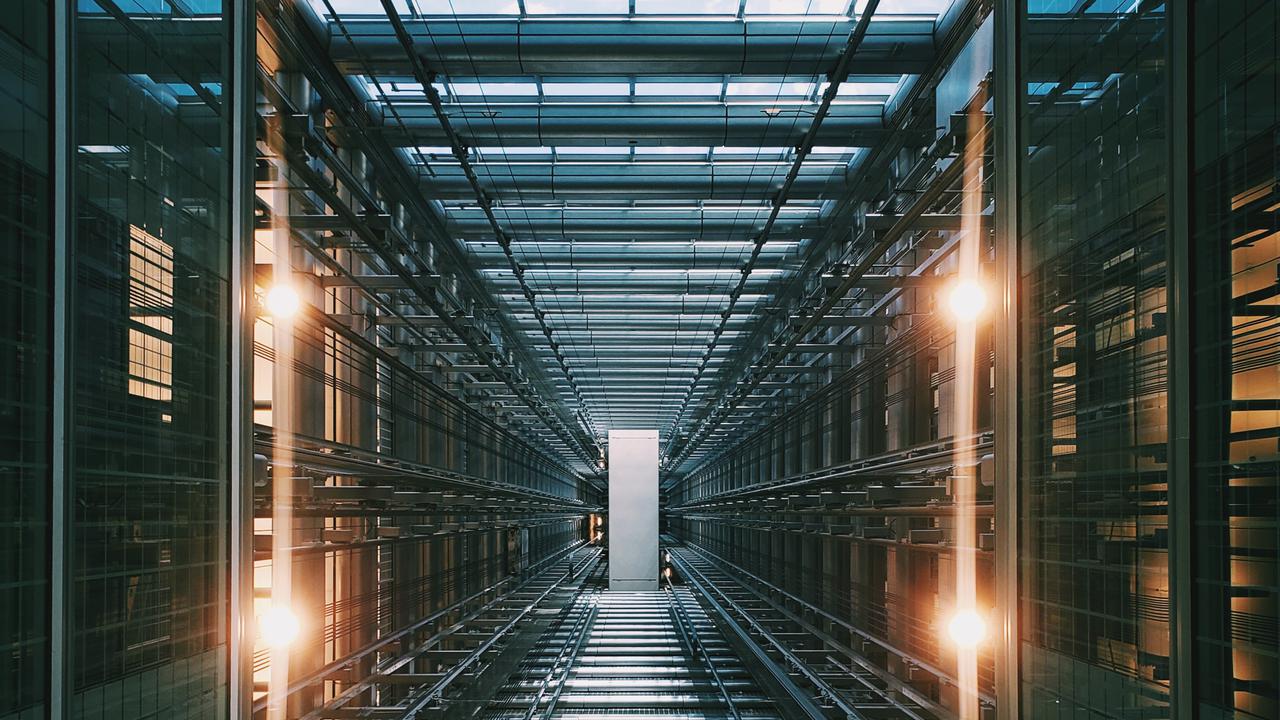 Ilustrasi Data, Data Center