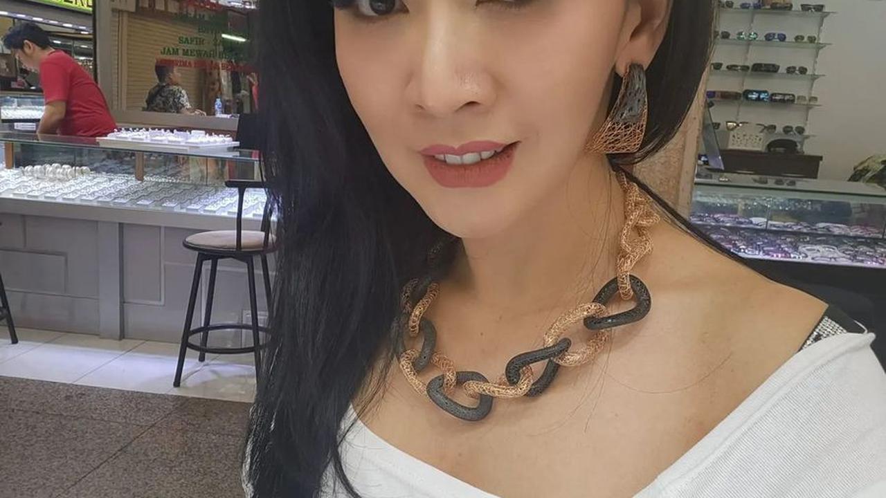 Jadi Asisten Romy Rafael