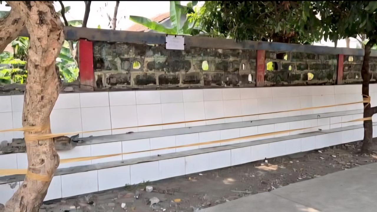 Detik-Detik Tembok SDN Tapos 3 Depok Ambruk, Dua Siswa Jadi Korban