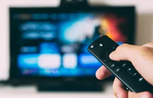 Daur Ulang Remote TV yang Sudah Rusak, 6 Cara Kreatif agar Tidak Berakhir Jadi Sampah