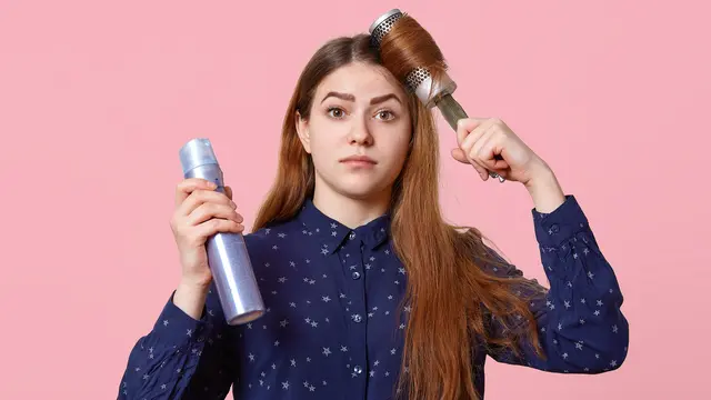 Pilih produk styling yang tepat agar terhindar dari rambut lepek