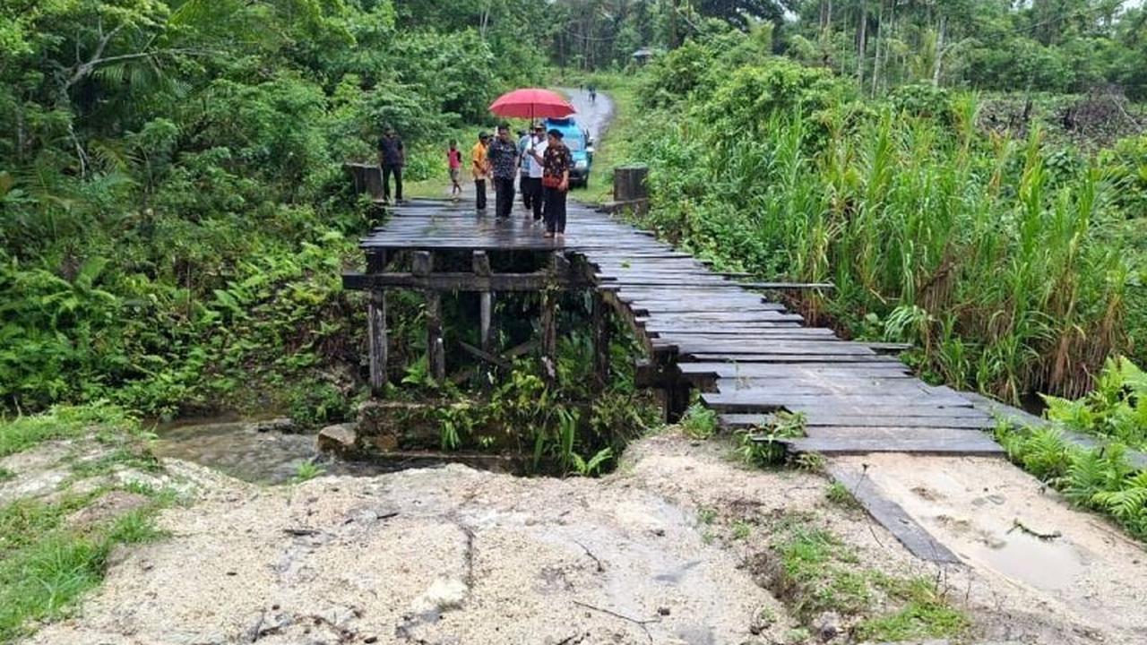 Tahukah Anda? Jembatan Wodu di Biak Numfor Roboh, Warga Minta Perbaikan Mendesak