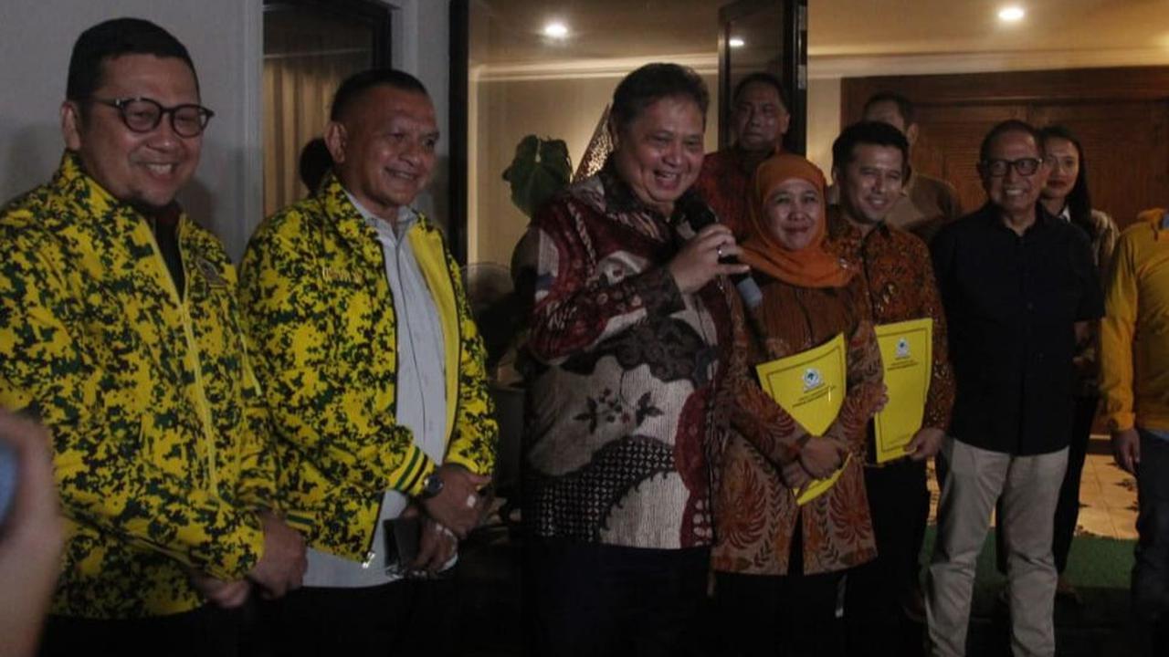 Airlangga menyatakan, partainya konsisten mendukung pasangan Khofifah-Emil sebagai wujud kelanjutan dukungan yang sejalan pada Pilkada 2018.