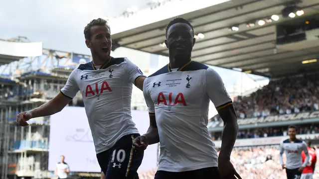 Liverpool dan MU Berebut Gelandang Tottenham