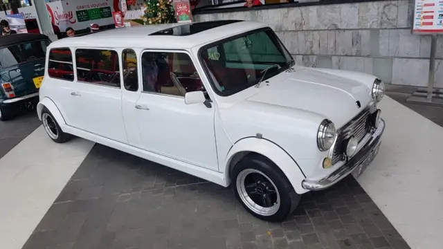 MINI Cooper Limosin