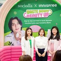 Sociolla gandeng INNISFREE dalam inisiatif Waste Down Beauty Up. (Foto: Social Bella)