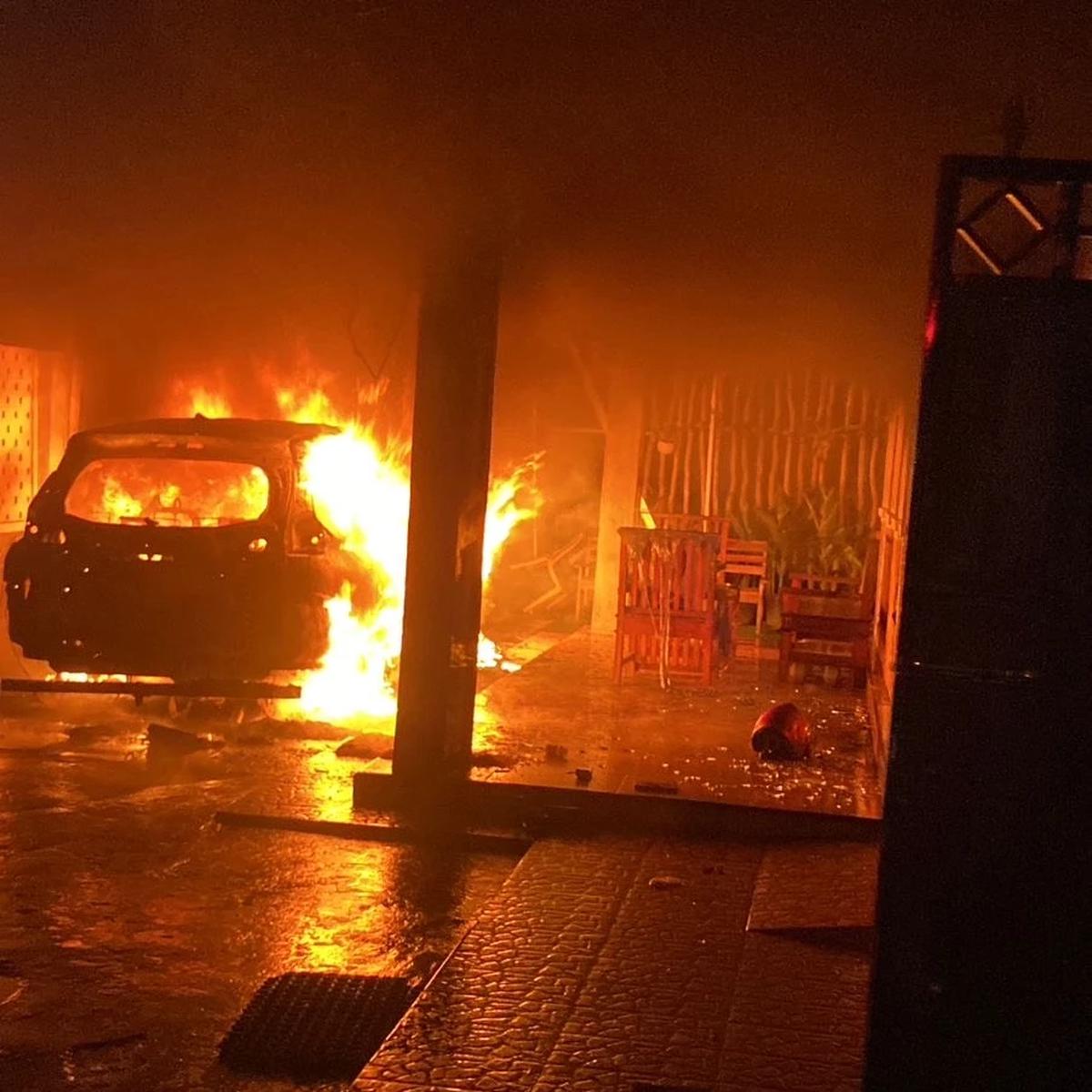 Pria di Lampung bakar rumah dan mobil usai ketahuan selingkuh