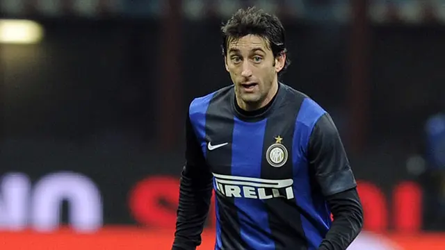diego-milito-131225b.jpg