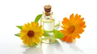 Tak Hanya untuk Bayi, Aroma Kesegaran Minyak Telon Bisa Legakan Hidung dan Tenggorokan