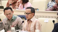 Wamendagri Buka-Bukaan Soal Nasib Daerah Otonom Baru di Komisi II DPR