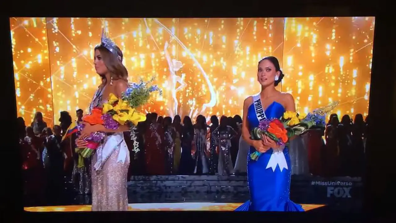 Salah Sebut, Ariadna Nikmati Mahkota Miss Universe 2015 Sesaat